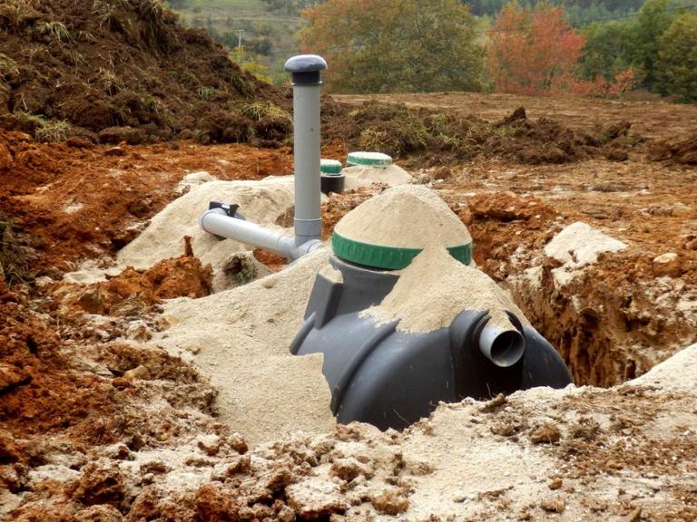 Faut-il refaire son assainissement privatif avant de vendre à Vienne ?